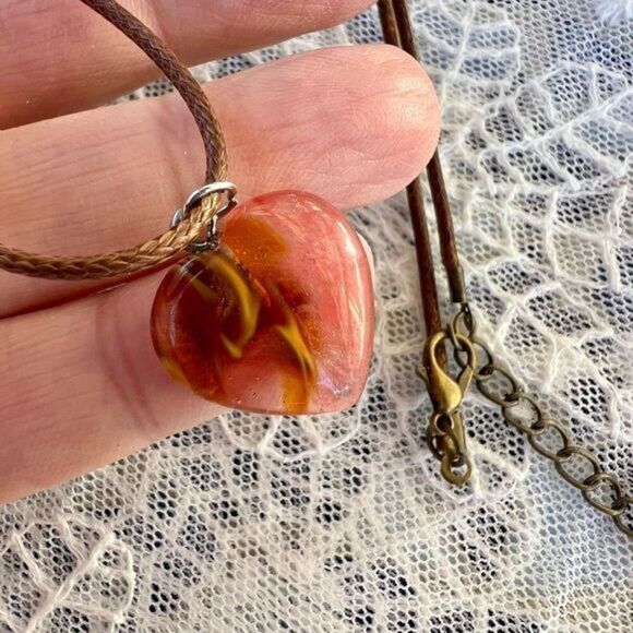 Marbled Pink Sparkle Heart Pendant Necklace - Picture 7 of 8